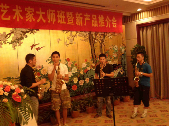 雷火电竞艺术家李国安教授大师班暨深圳雷火电竞管乐新品展示会圆满结束 
