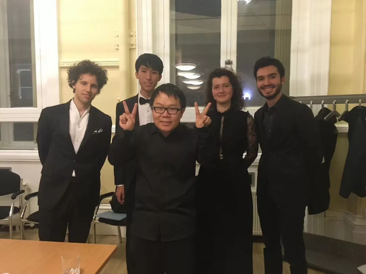 特别喜讯！川音籍学子——王心源荣获利兹国际比赛第三名及最受观众欢迎奖！